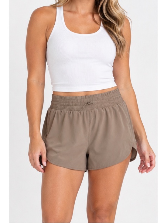 all in motion Pants - Women’s All in Motion flex woven high rise shorts